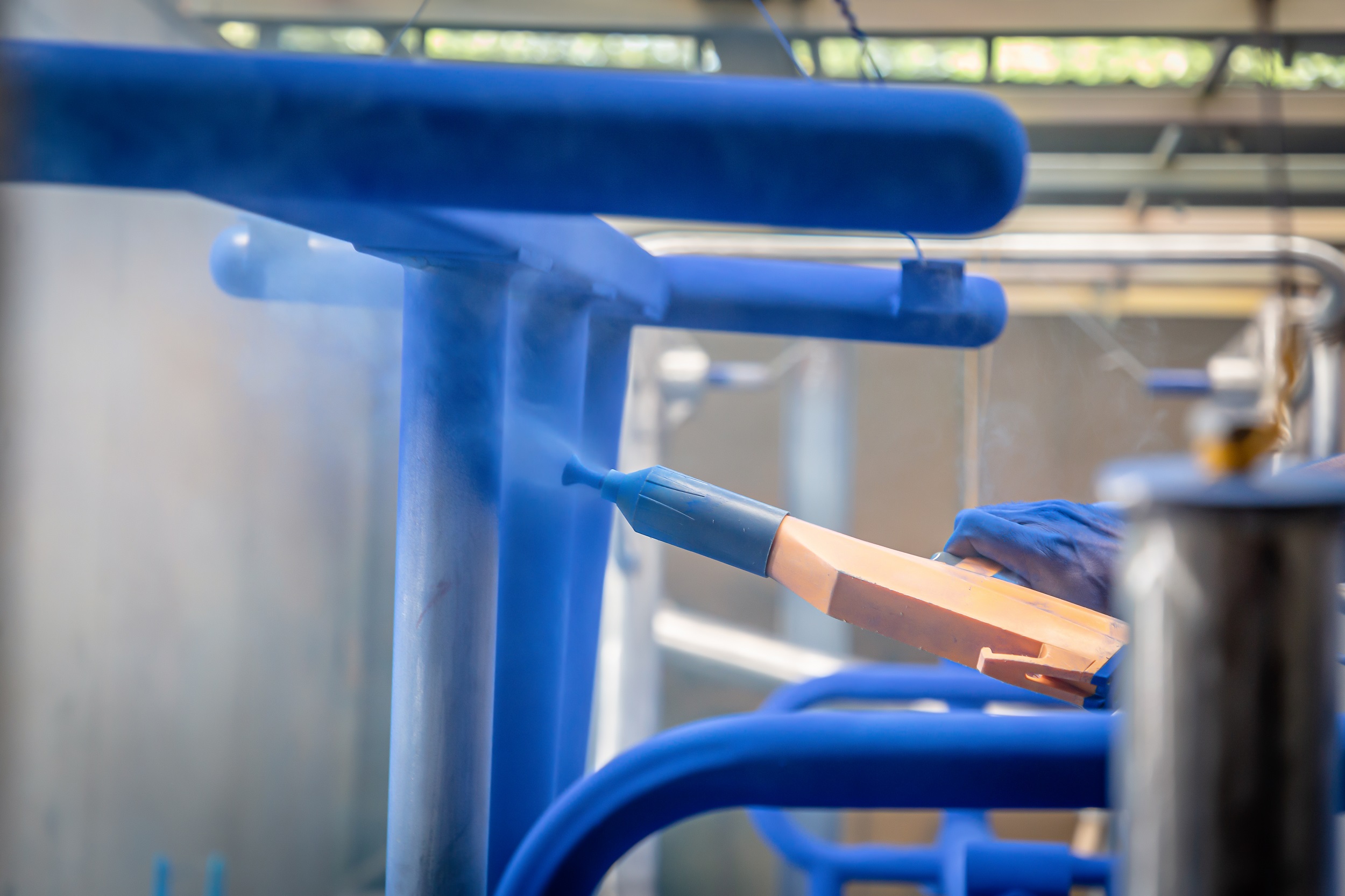 Poedercoaten, poedercoatings verwerken
